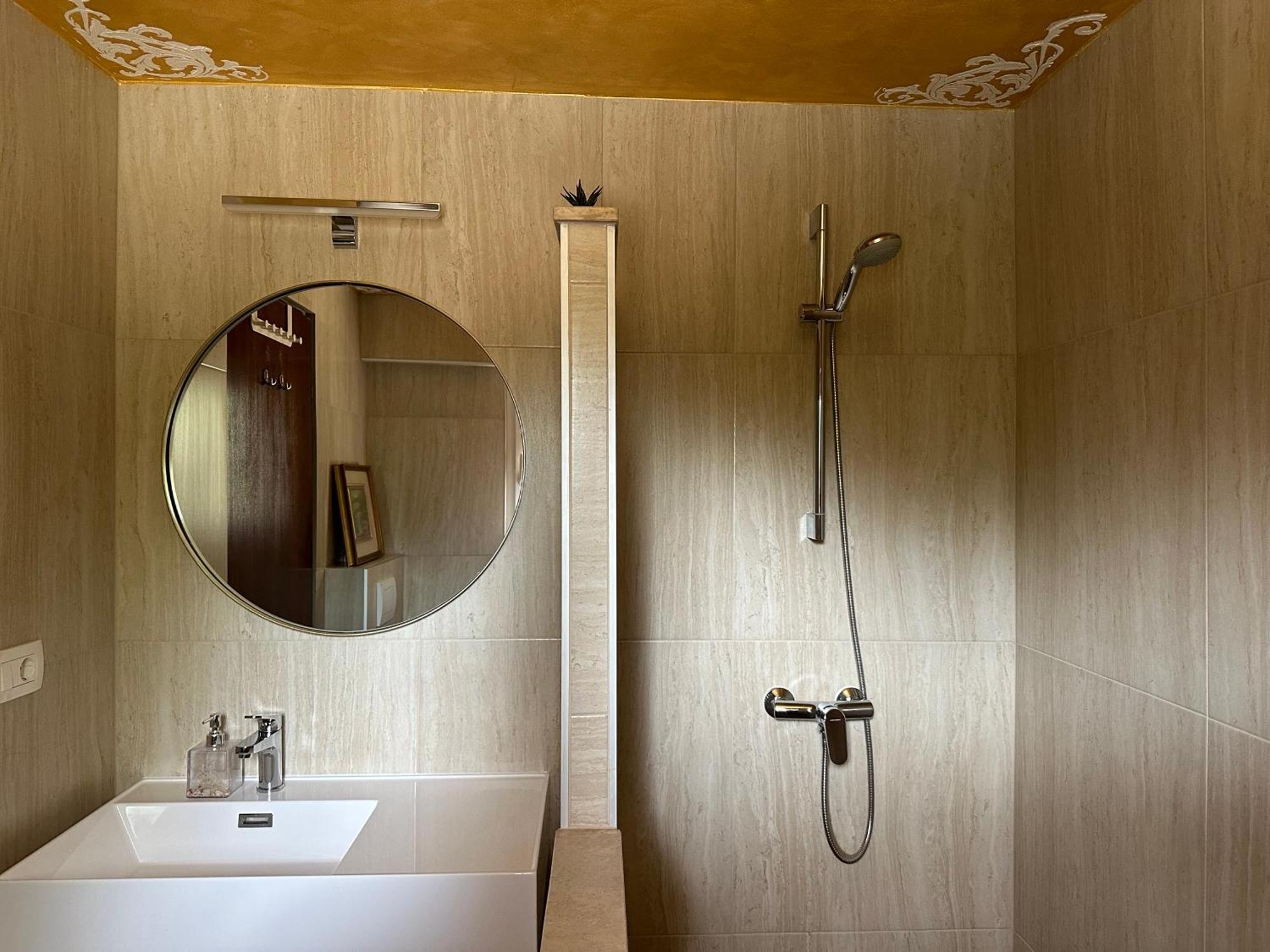 Bokalu With Private Pool Apartment โปเรช ภายนอก รูปภาพ